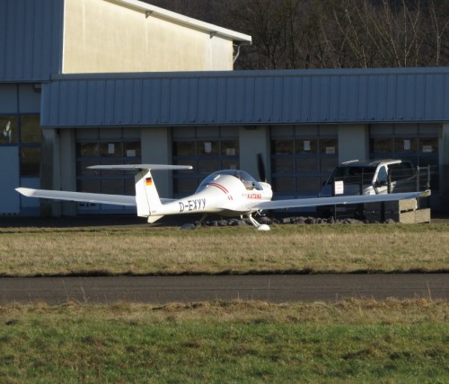 SmallAircraft-D-EXYY-03