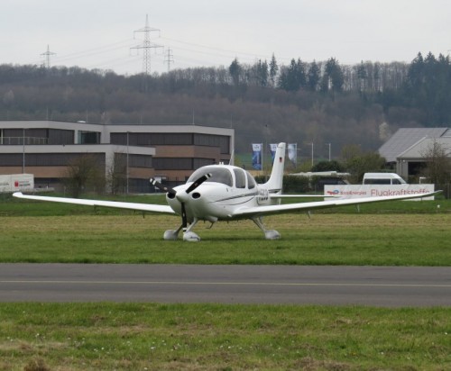 SmallAircraft-D-EZCD-02