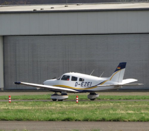 SmallAircraft-D-EZEI-06