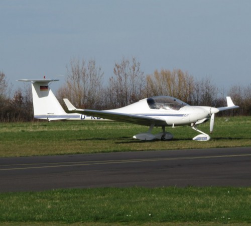 SmallAircraft-D-KBON-04