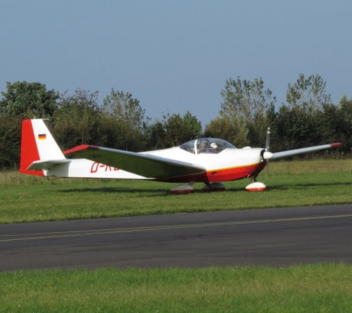 SmallAircraft-D-KBUI-03