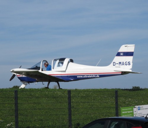 SmallAircraft-D-MAGS-03