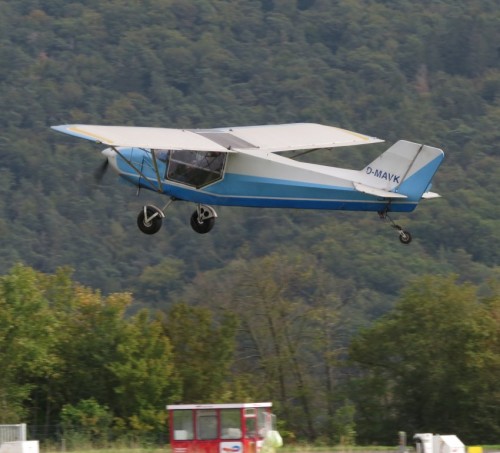 SmallAircraft-D-MAVK-04