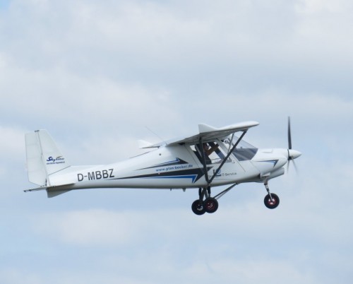 SmallAircraft-D-MBBZ-02