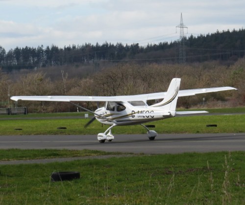 SmallAircraft-D-MEOC-04