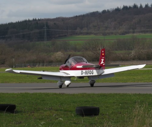 SmallAircraft-D-MFOG-03