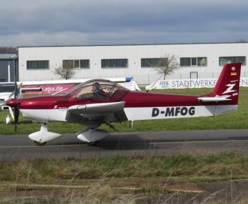 SmallAircraft-D-MFOG-06
