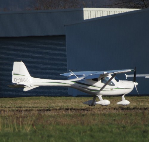 SmallAircraft-D-MGGX-01