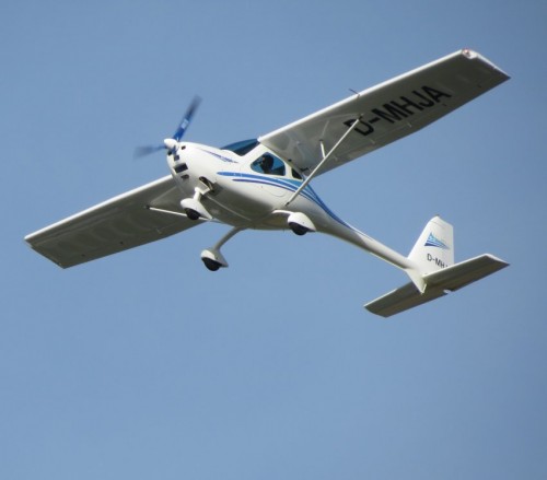 SmallAircraft-D-MHJA-02