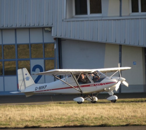 SmallAircraft-D-MIKP-03