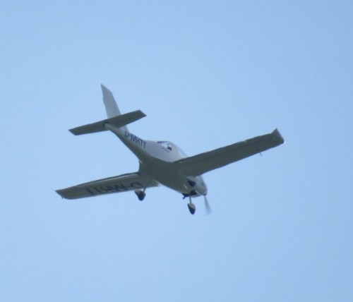 SmallAircraft-D-MKTT-02