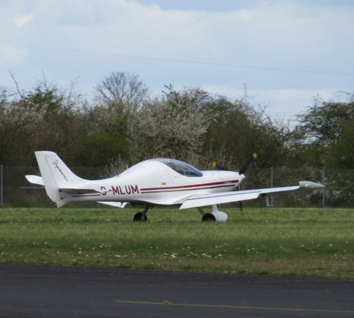 SmallAircraft-D-MLUM-01