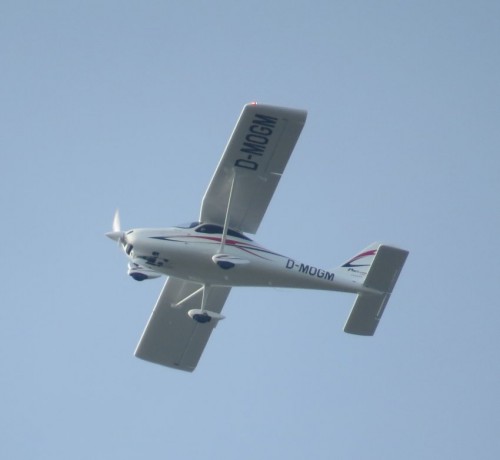 SmallAircraft-D-MOGM-02