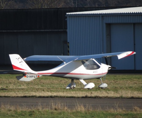 SmallAircraft-D-MPLT-04