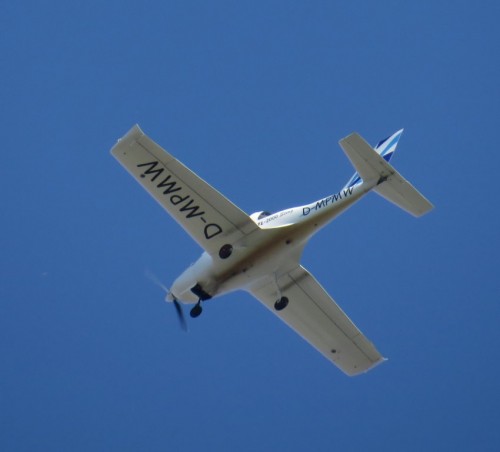 SmallAircraft-D-MPMW-02