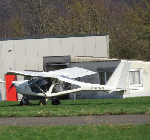 SmallAircraft-D-MPNM-02