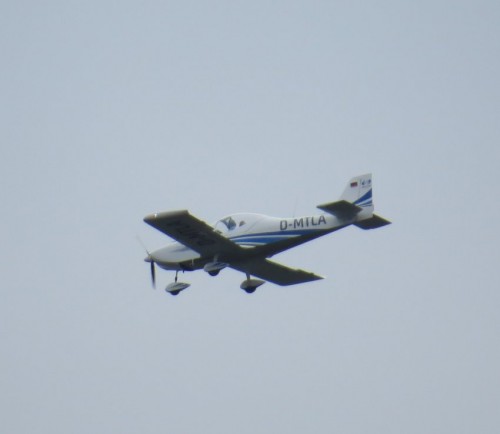 SmallAircraft-D-MTLA-01