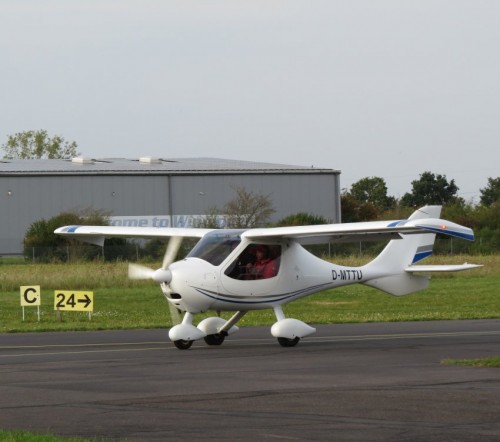SmallAircraft-D-MTTU-06