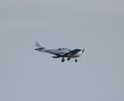 SmallAircraft-D-MVLJ-01