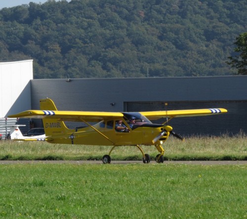 SmallAircraft-D-MWBL-02