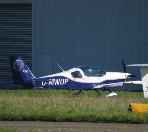 SmallAircraft-D-MWUP-03
