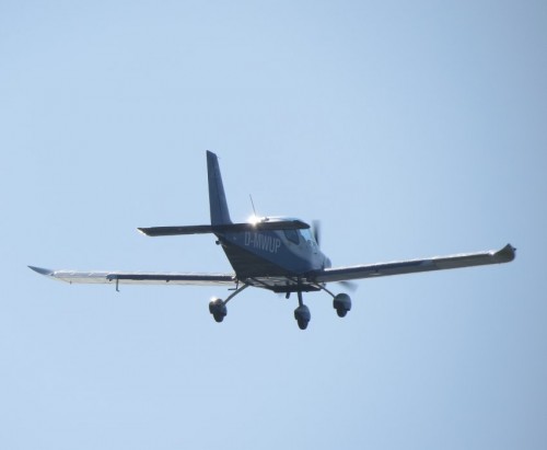 SmallAircraft-D-MWUP-04