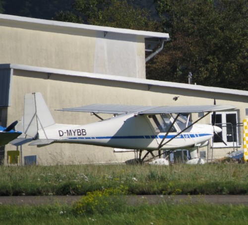 SmallAircraft-D-MYBB-02