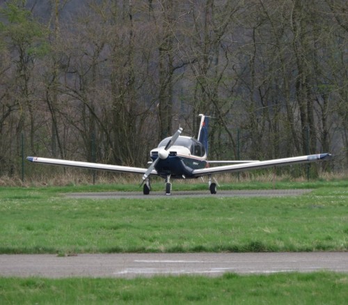 SmallAircraft-F-GBRZ-01