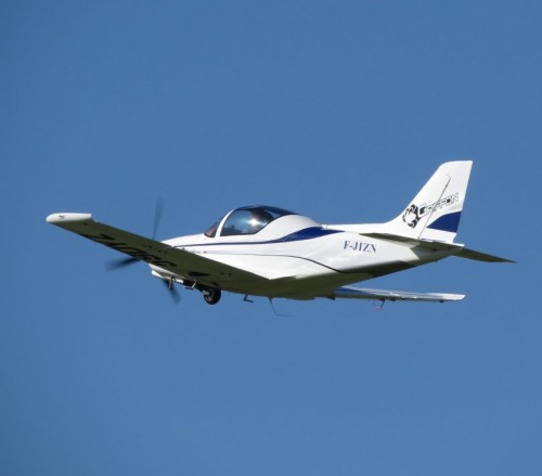 SmallAircraft-F-JIZN-03