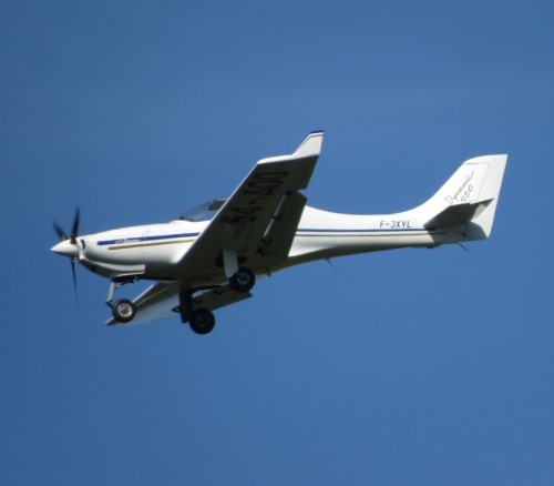 SmallAircraft-F-JXYL-02