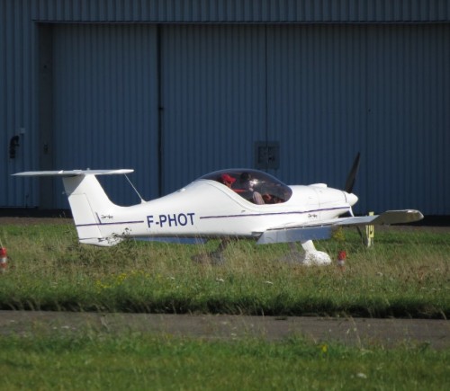 SmallAircraft-F-PHOT-01