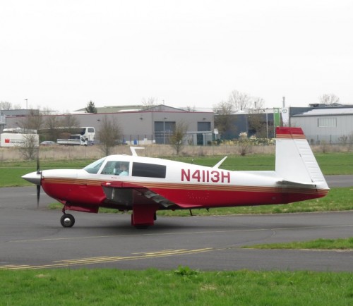 SmallAircraft-N4113H-02