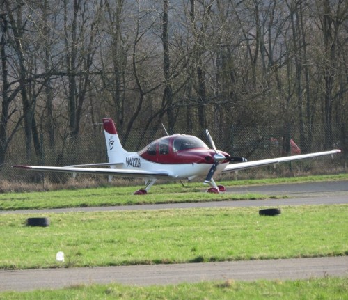 SmallAircraft-N422DR-01