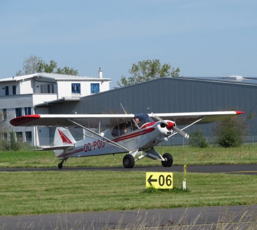 SmallAircraft-OO-POU-01