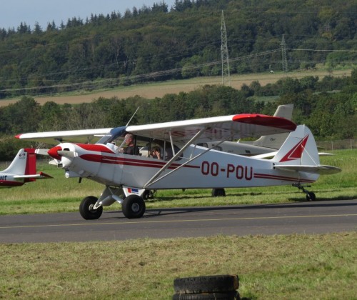 SmallAircraft-OO-POU-02