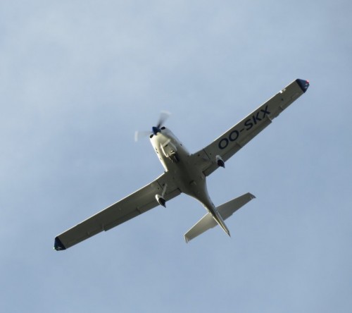 SmallAircraft-OO-SKX-01