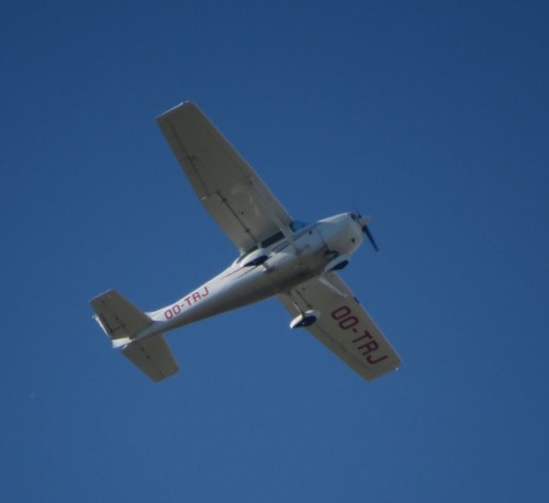 SmallAircraft-OO-TRJ-01