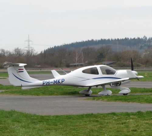 SmallAircraft-PH-MKP-02