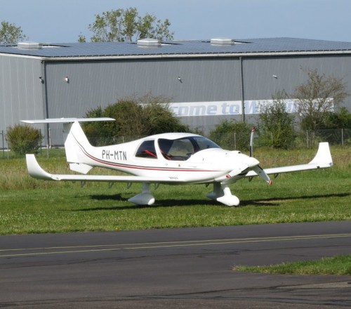 SmallAircraft-PH-MTN-02