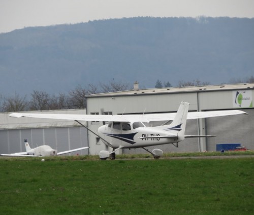 SmallAircraft-PH-THS-03