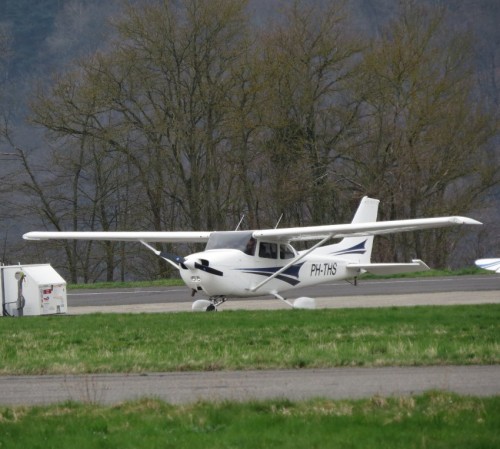SmallAircraft-PH-THS-04