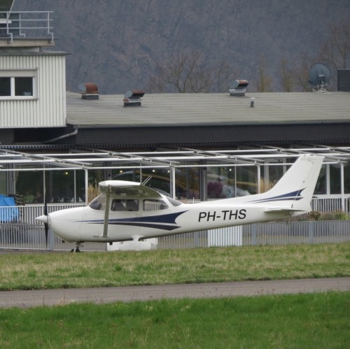SmallAircraft-PH-THS-05
