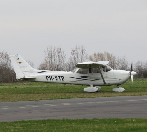 SmallAircraft-PH-VTB-01