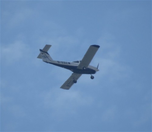 SmallAircraft - D-EDZW-01