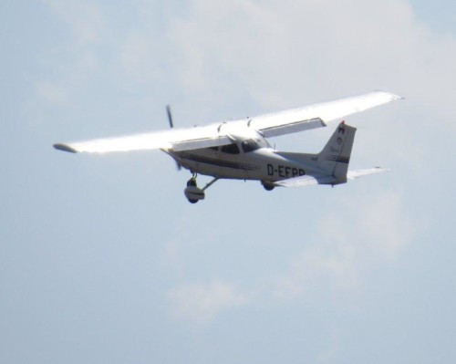 SmallAircraft - D-EFPB-05