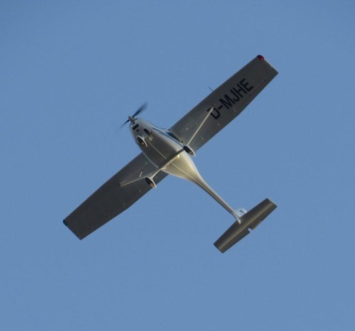 SmallAircraft - D-MJHE-02