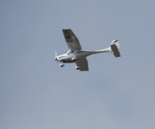 SmallAircraft - D-MLSH-01